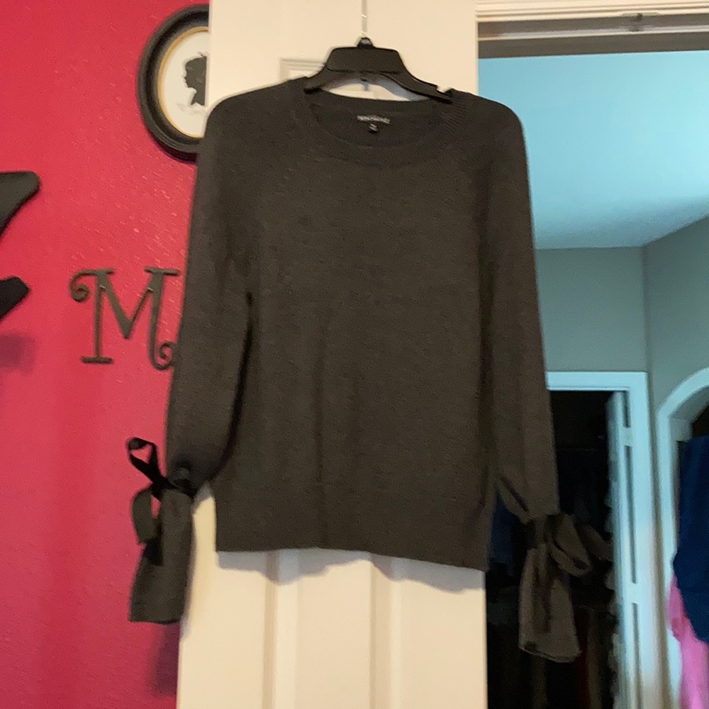 Gray sweater
